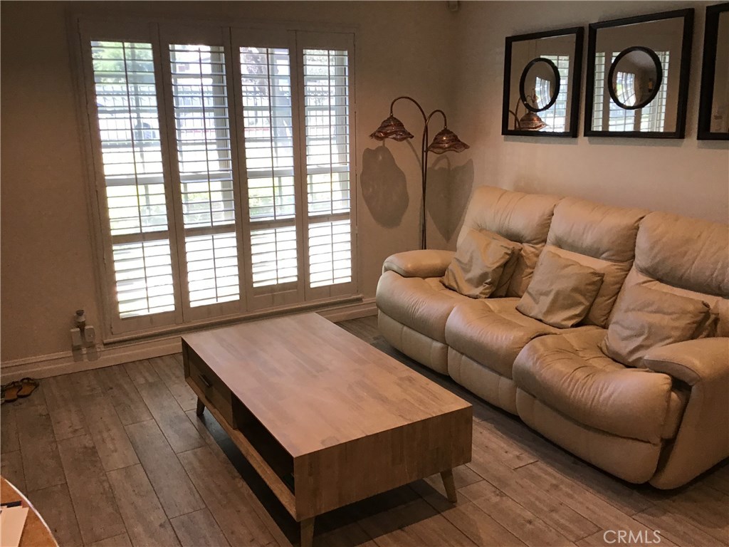 Photo for 22151 Oxnard, Woodland Hills, CA 91367 - Listing #SR-19209421 22151 Oxnard, Woodland Hills, CA 91367