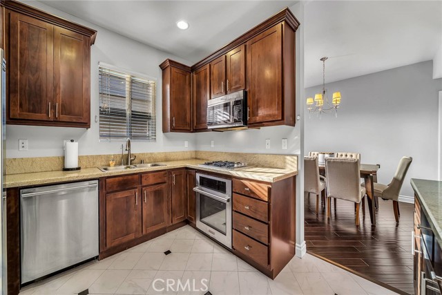 2 Bed Home for Sale in Studio City, California