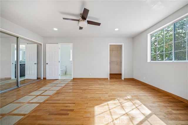 4 Bed Home for Sale in Van Nuys, California