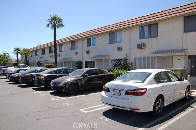 1 Bed Home for Sale in North Hollywood, California