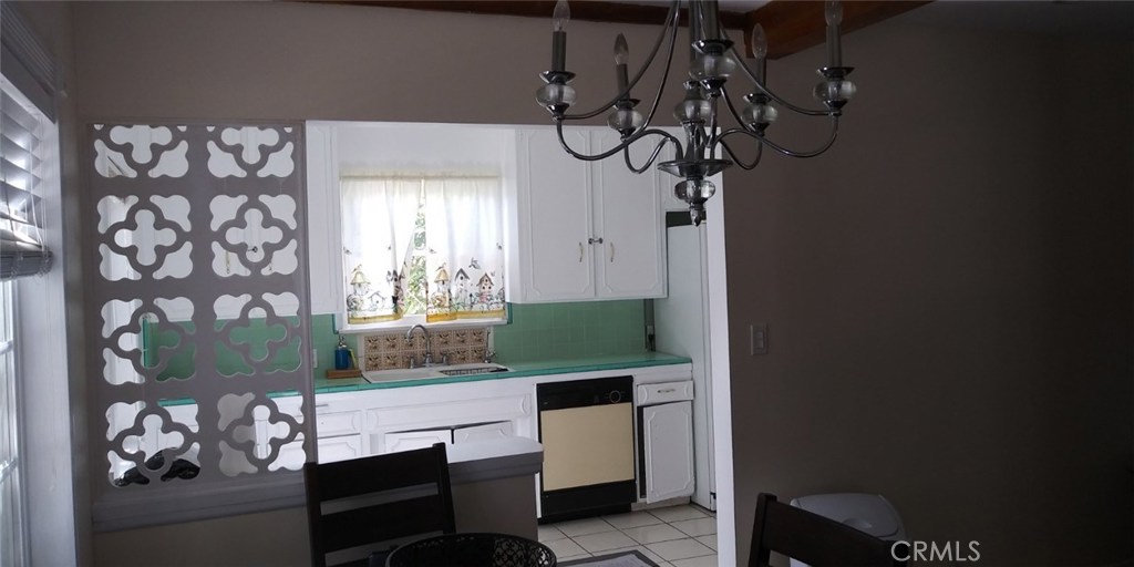 Photo for 18000 VANOWEN Street, Reseda, CA 91335 - Listing #SR-19217709 18000 VANOWEN Street, Reseda, CA 91335