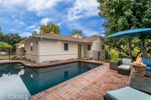 Photo of 15461 Del Gado Drive, Sherman Oaks, CA 91403