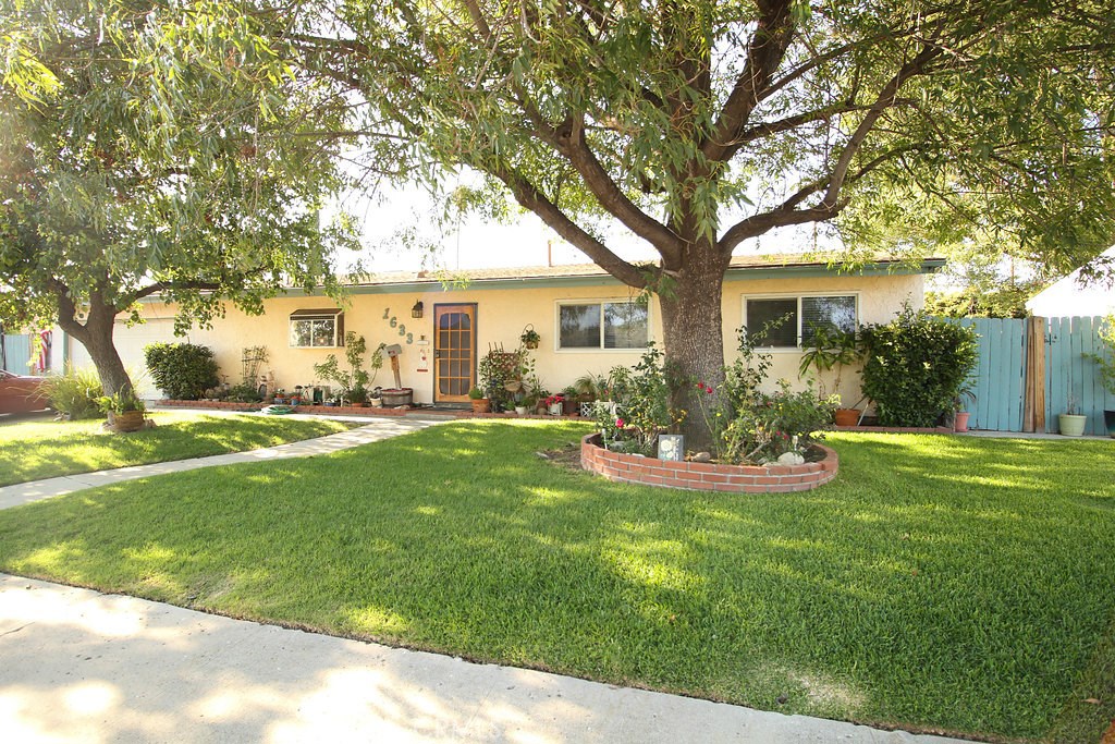 Photo of 1633 SUTTER AVENUE, Simi Valley, CA 93065