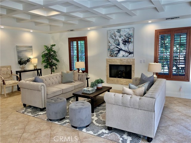 5 Bed Home for Sale in Granada Hills, California
