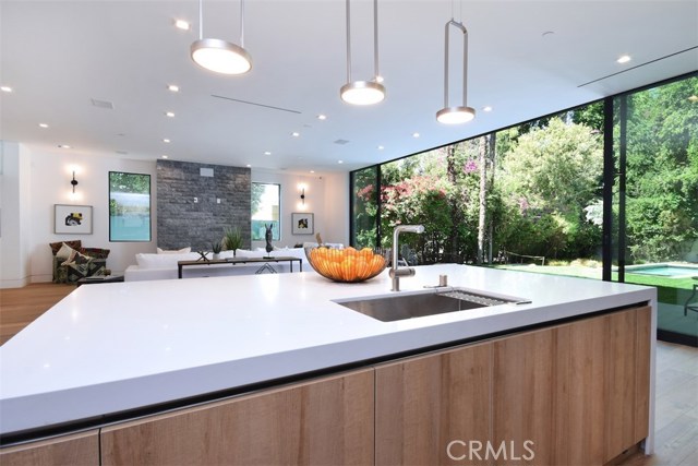 5 Bed Home for Sale in Sherman Oaks, California
