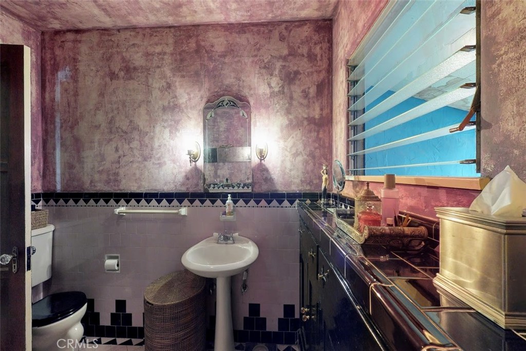 Photo for 1123 N JACKSON Street, Glendale, CA 91207 - Listing #SR-19242957 1123 N JACKSON Street, Glendale, CA 91207
