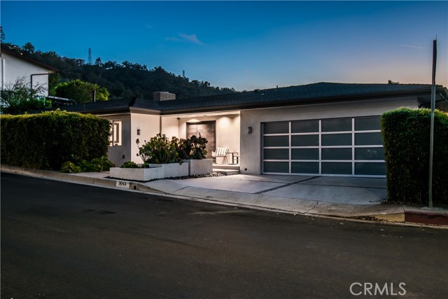 4 Bed Home for Sale in Studio City, California