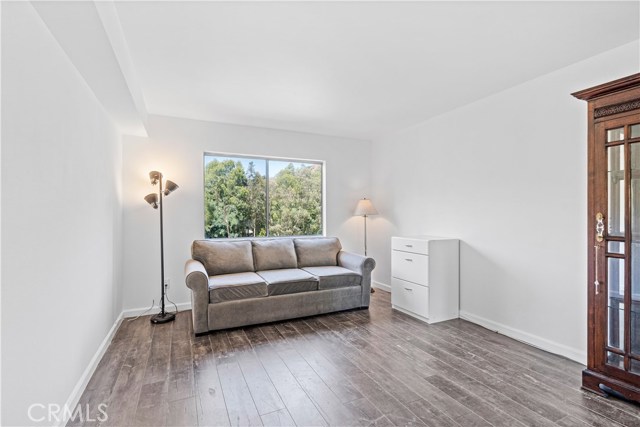 2 Bed Home for Sale in Los Angeles, California