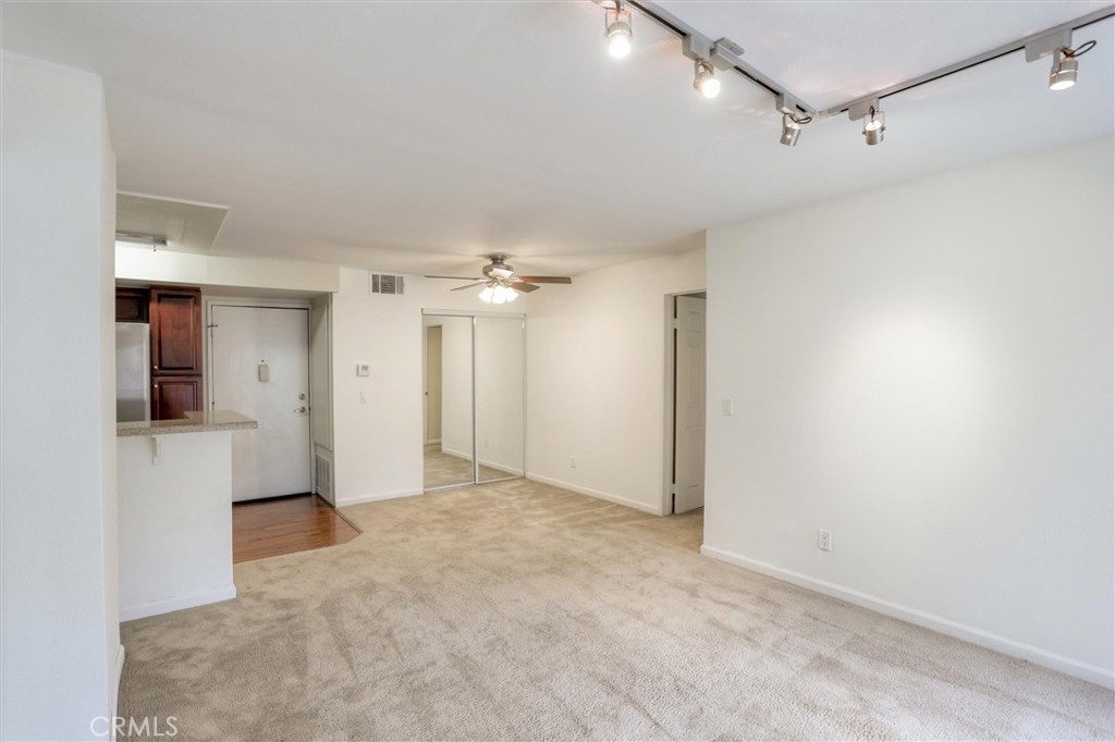 Photo for 5545 Canoga Avenue, 222, Woodland Hills, CA 91367 - Listing #SR-19281443 5545 Canoga Avenue, 222, Woodland Hills, CA 91367