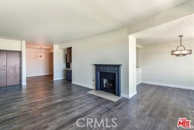 Photo of 4430 Noble Avenue #301, Sherman Oaks, CA 91403