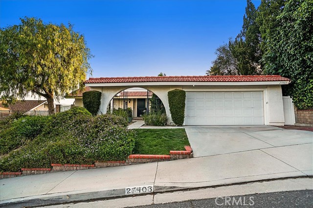 Detail Gallery Image 1 of 1 For 27403 Garza Dr, Saugus,  CA 91350 - 4 Beds | 2 Baths