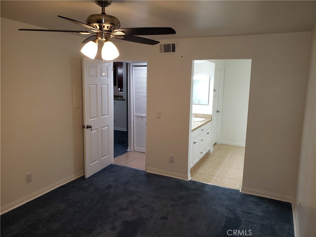 Photo for 5525 Canoga Avenue, 219, Woodland Hills, CA 91367 - Listing #SR-19278251 5525 Canoga Avenue, 219, Woodland Hills, CA 91367