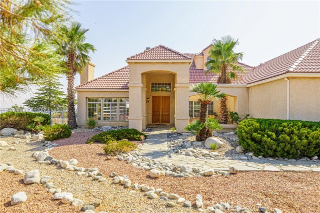 6 Bed Home for Sale in Palmdale, California