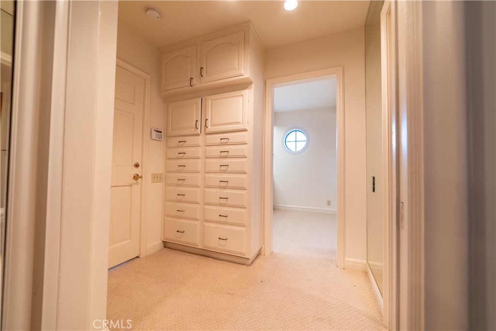 Photo for 1479 BELLEAU Road, Glendale, CA 91206 - Listing #SR-19152606 1479 BELLEAU Road, Glendale, CA 91206