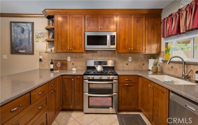 4 Bed Home for Sale in Newhall, California