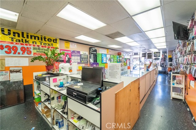 Tweedy, 90280, ,For Sale,Tweedy,SR20152434