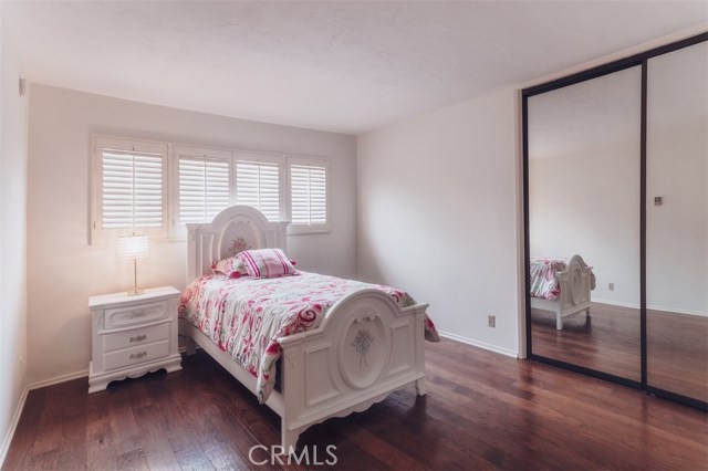 2 Bed Home for Sale in Los Angeles, California