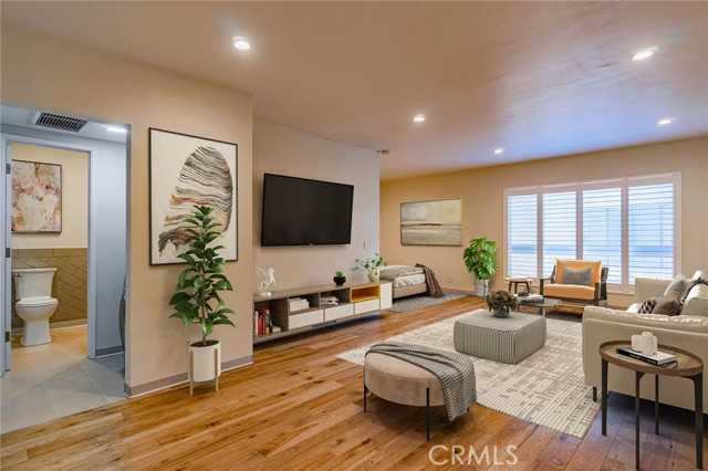Detail Gallery Image 1 of 1 For 1735 N Fuller Ave #330,  Los Angeles,  CA 90046 - 0 Beds | 1 Baths