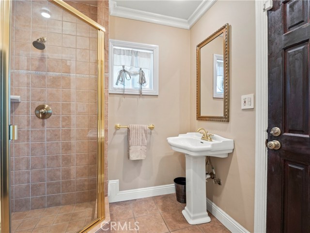 4 Bed Home for Sale in Sherman Oaks, California