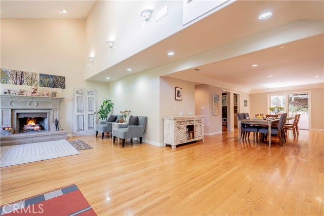 4 Bed Home for Sale in Sherman Oaks, California