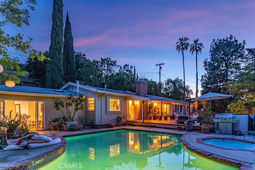 Hollywood Hills Real EstateHollywood Hills Homes For Sale