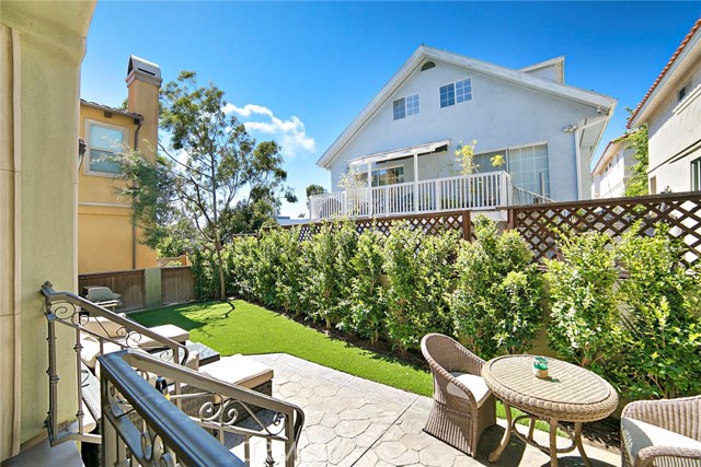 237 Irena Avenue, Redondo Beach, California 90277, 4 Bedrooms Bedrooms, ,3 BathroomsBathrooms,Residential,Sold,Irena,SR17073168