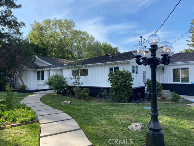 Photo of 20510 Dumont Street, Woodland Hills, CA 91364