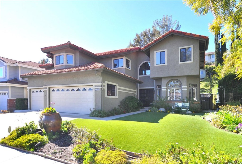 Photo of 8057 VALLEY FLORES DRIVE, West Hills, CA 91304