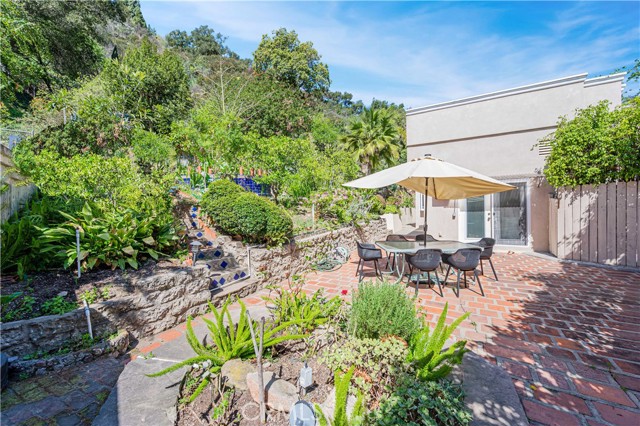 3 Bed Home for Sale in Beverly Hills, California
