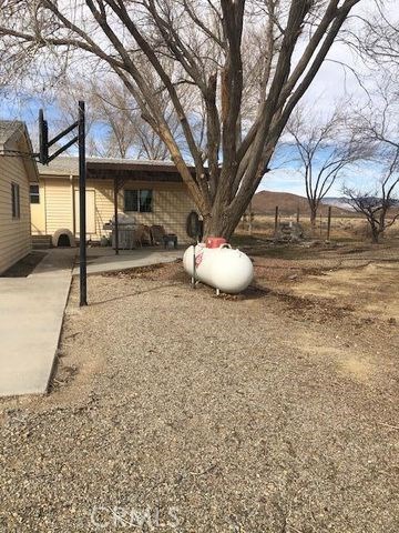 3 Bed Home for Sale in Mojave, California