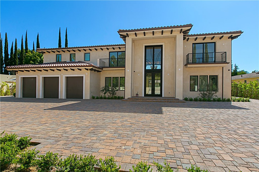 Photo for 23042 CALVERT Street, Woodland Hills, CA 91367 - Listing #SR-19232826 23042 CALVERT Street, Woodland Hills, CA 91367