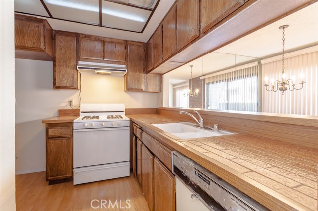 2 Bed Home for Sale in Van Nuys, California