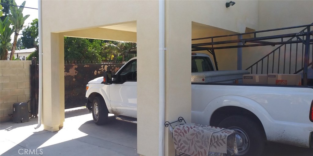 Photo for 18000 VANOWEN Street, Reseda, CA 91335 - Listing #SR-19217709 18000 VANOWEN Street, Reseda, CA 91335