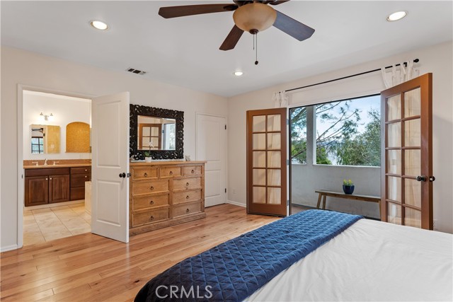 5 Bed Home for Sale in Studio City, California