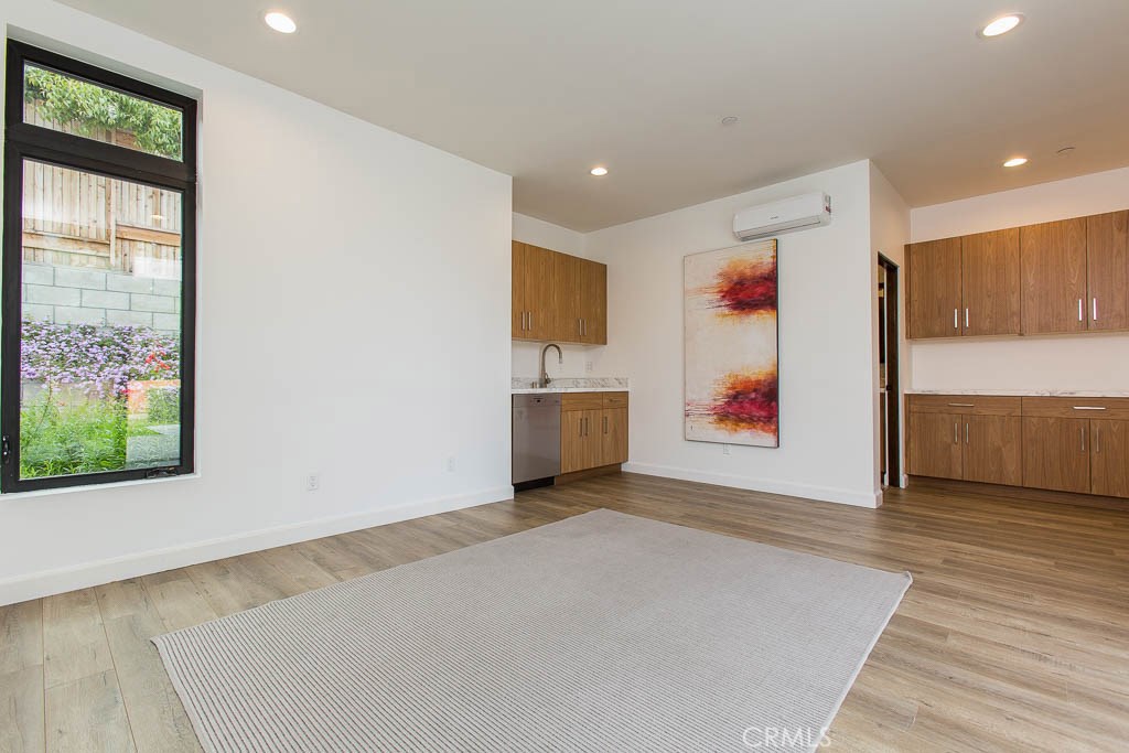 Photo for 23315 CALVERT Street, Woodland Hills, CA 91367 - Listing #SR-19072953 23315 CALVERT Street, Woodland Hills, CA 91367