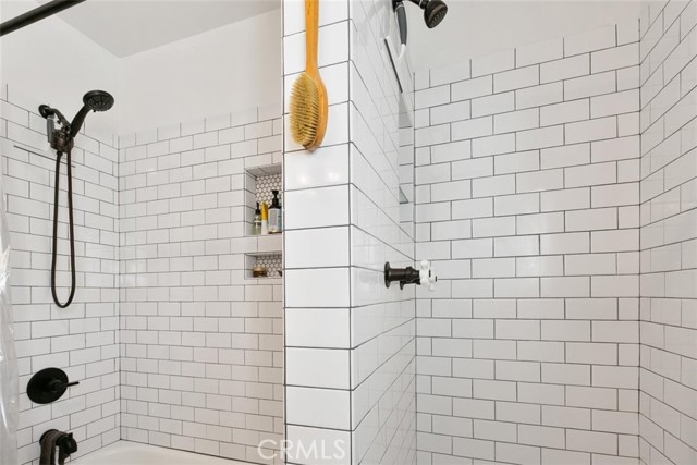 2 Bed Home for Sale in Van Nuys, California