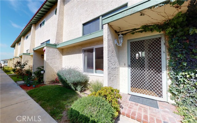 Walkway to front door