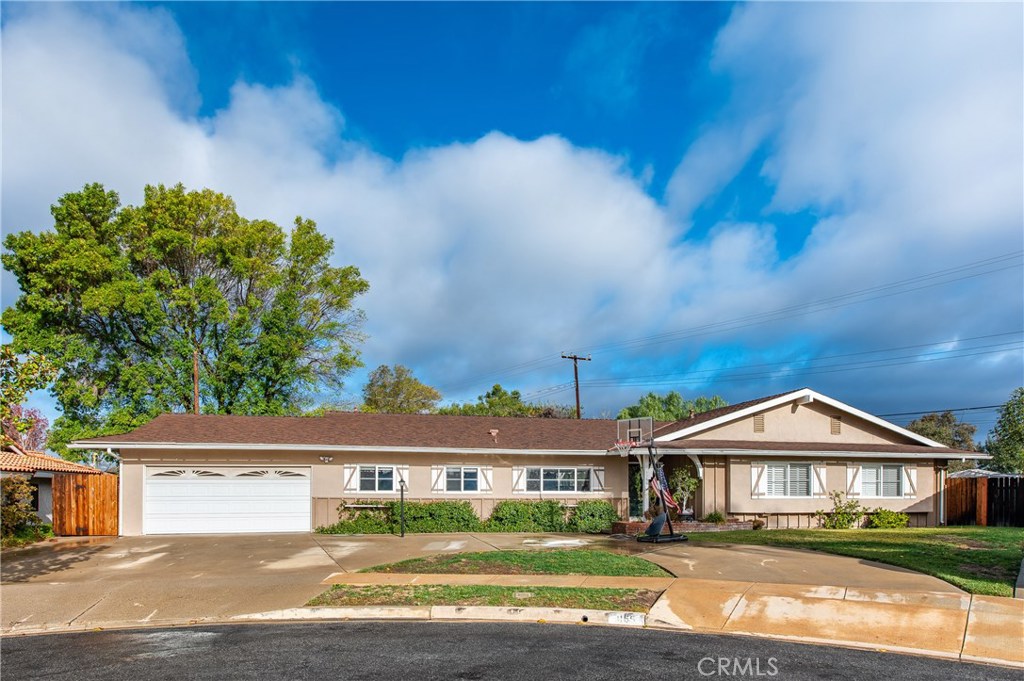 Photo of 1166 ESSEX WAY, Thousand Oaks, CA 91360