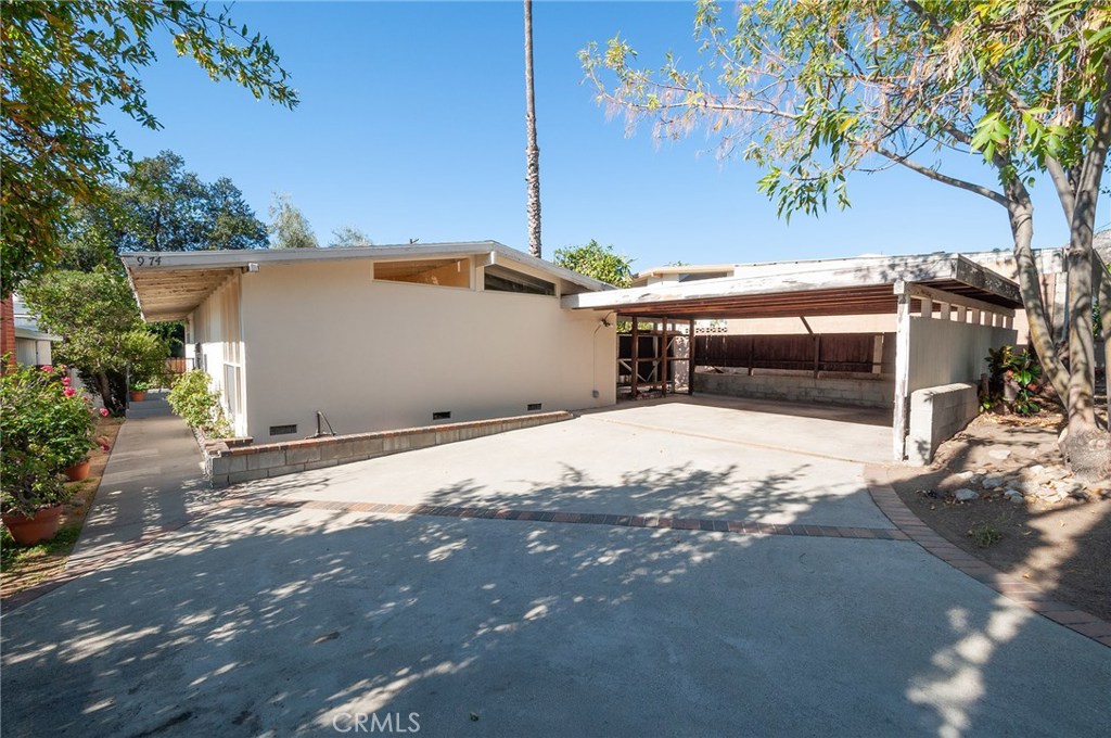 Photo for 9743 PALI Avenue, Tujunga, CA 91042 - Listing #SR-19267232 9743 PALI Avenue, Tujunga, CA 91042
