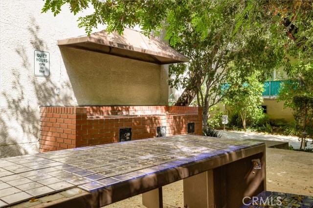 2 Bed Home for Sale in Encino, California