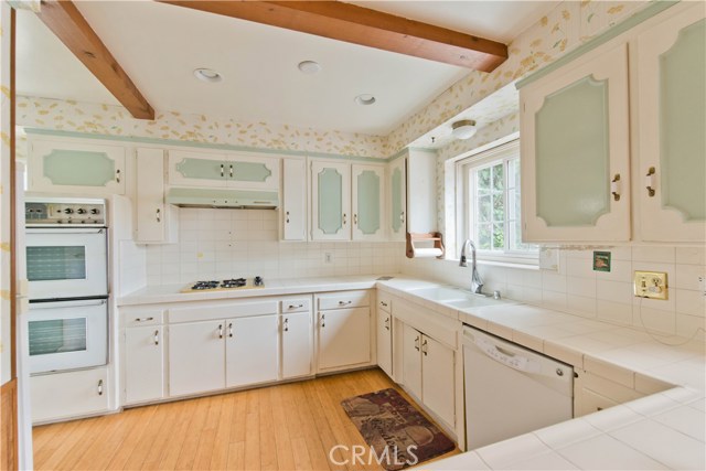 4 Bed Home for Sale in Valley Village, California
