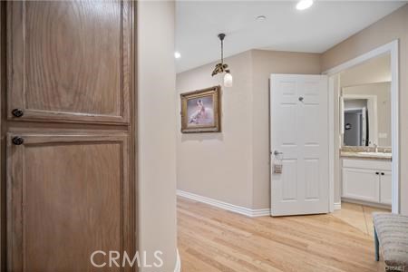 2 Bed Home for Sale in Studio City, California