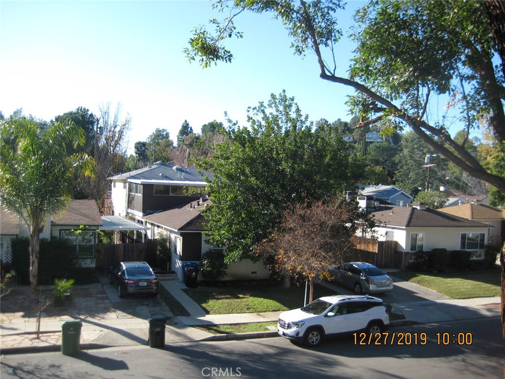 Photo for 22041 Costanso Street, 201, Woodland Hills, CA 91364 - Listing #SR-19275876 22041 Costanso Street, 201, Woodland Hills, CA 91364