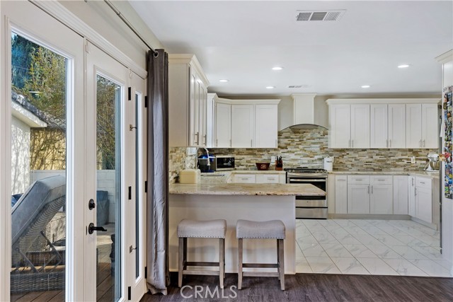 4 Bed Home for Sale in Sherman Oaks, California