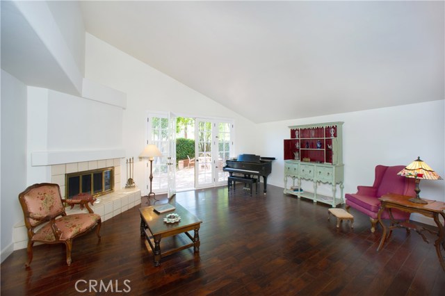 3 Bed Home for Sale in Calabasas, California
