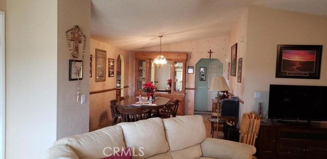 3 Bed Home for Sale in Mojave, California