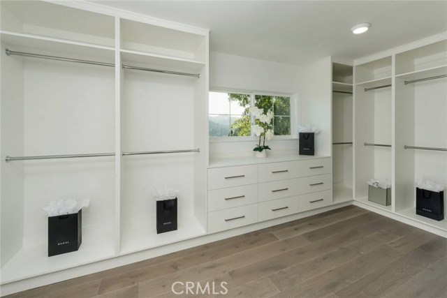 3 Bed Home for Sale in Studio City, California