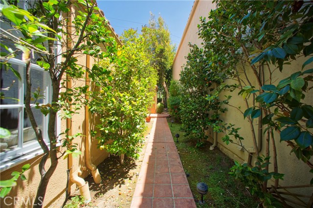 3 Bed Home for Sale in Calabasas, California