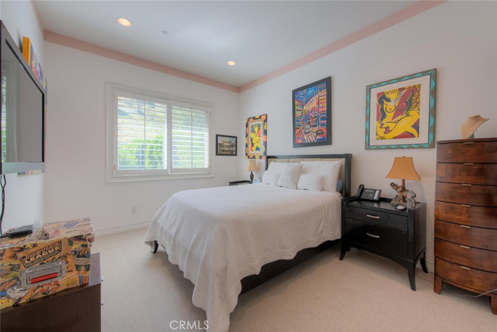 Photo for 3743 Winford Drive, Tarzana, CA 91356 - Listing #SR-19247958 3743 Winford Drive, Tarzana, CA 91356