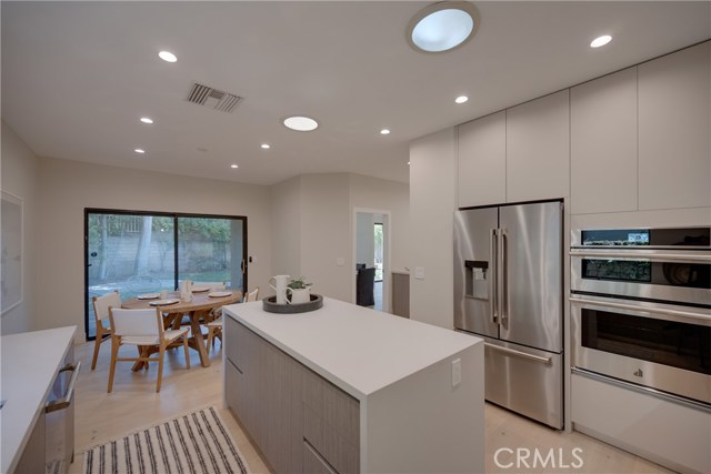 3 Bed Home for Sale in Encino, California